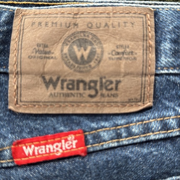 Men’s Wrangler jeans - Picture 6 of 6